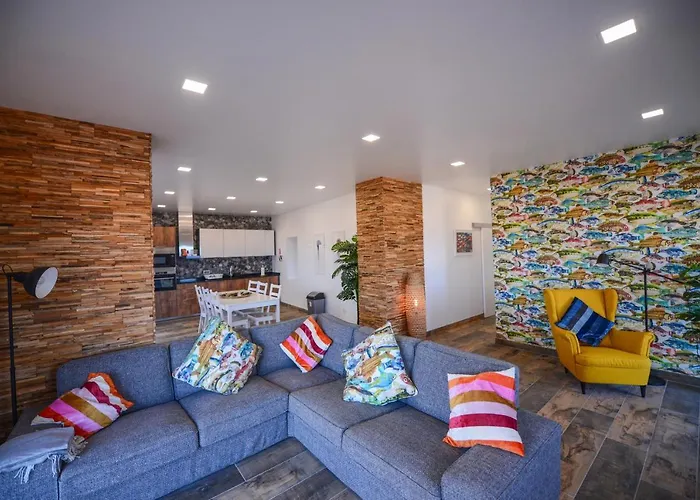 ヴィラ Fontinha Terrace View House *