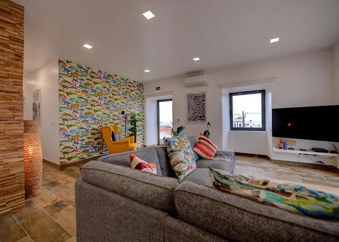 Fontinha Terrace View House *