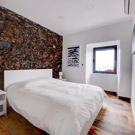 Fontinha Terrace View House